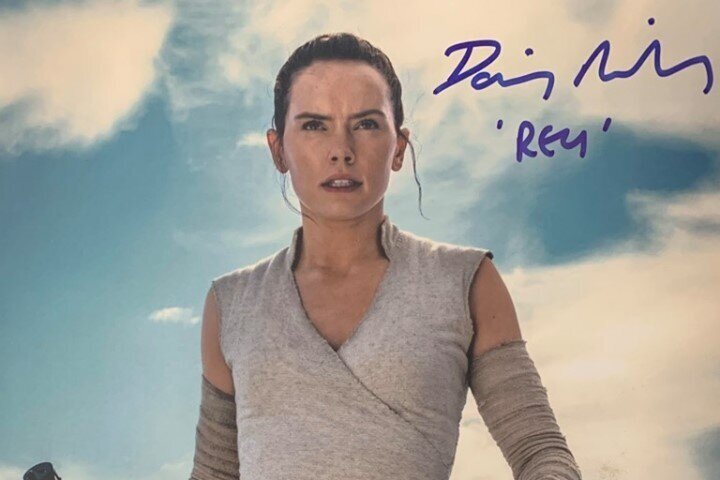 Win a FREE Daisy Ridley Autograph!