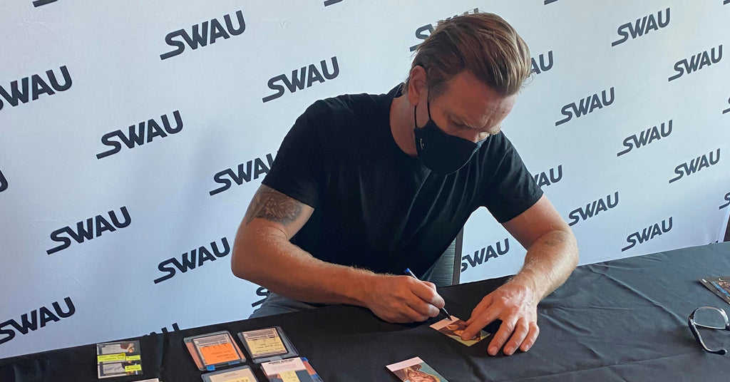 Ewan McGregor Signing Completed!