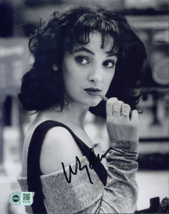 Winona Ryder Signed 8x10 Photo - SWAU Authenticated