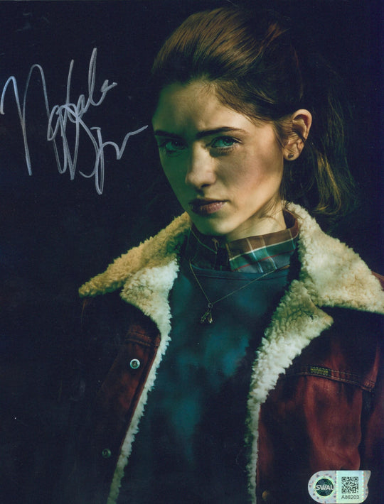 Natalia Dyer 8x10 Photo - SWAU Authenticated