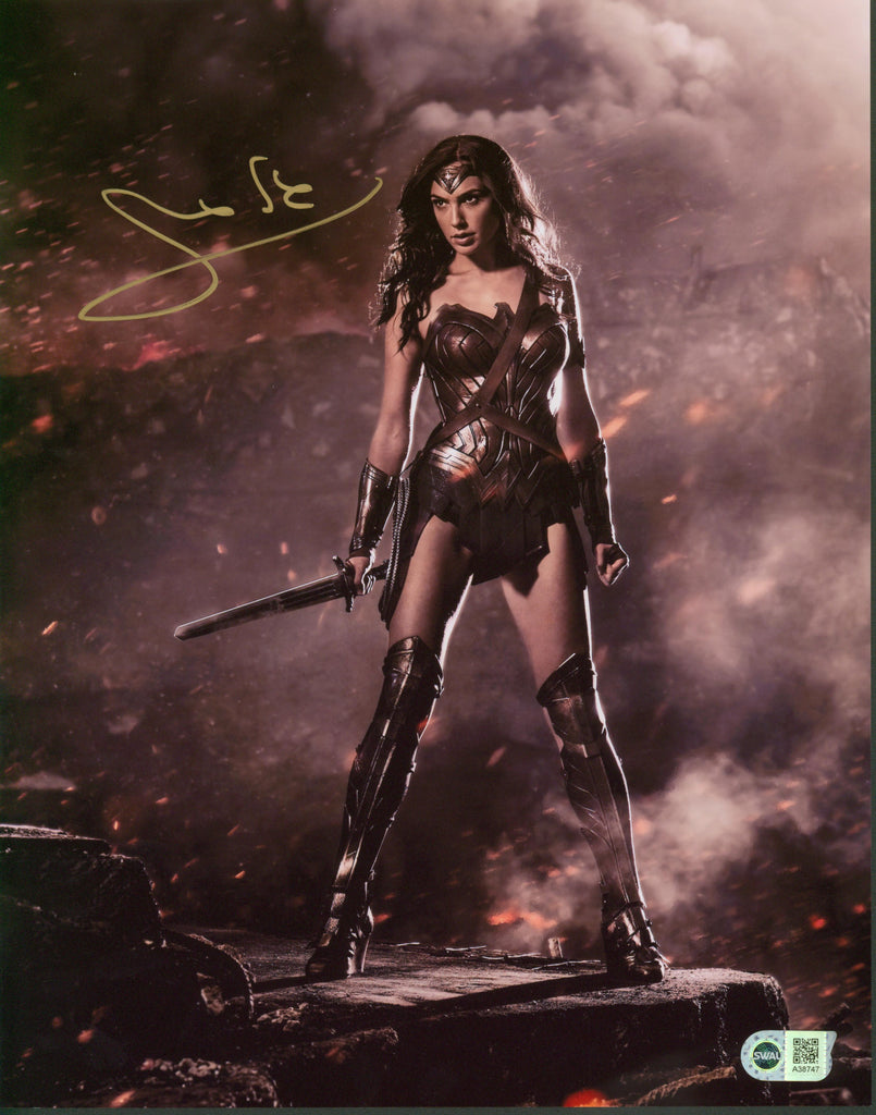 Gal Gadot Signed 11x14 Photo - SWAU Authenticated - SWAU